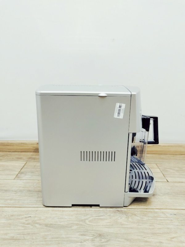 Кавомашина DeLonghi Magnifica Elegance ESAM3600 S