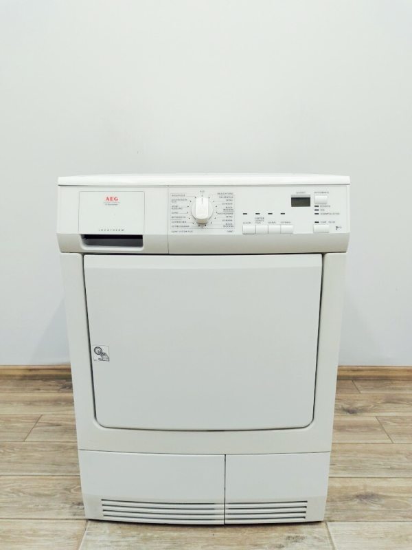 Сушильна машина AEG T56840