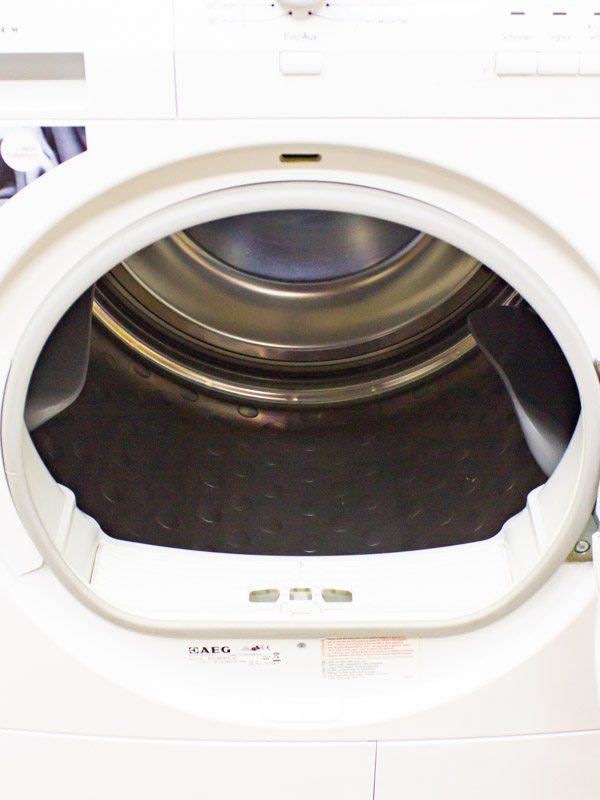 Сушильна машина AEG T65270AC