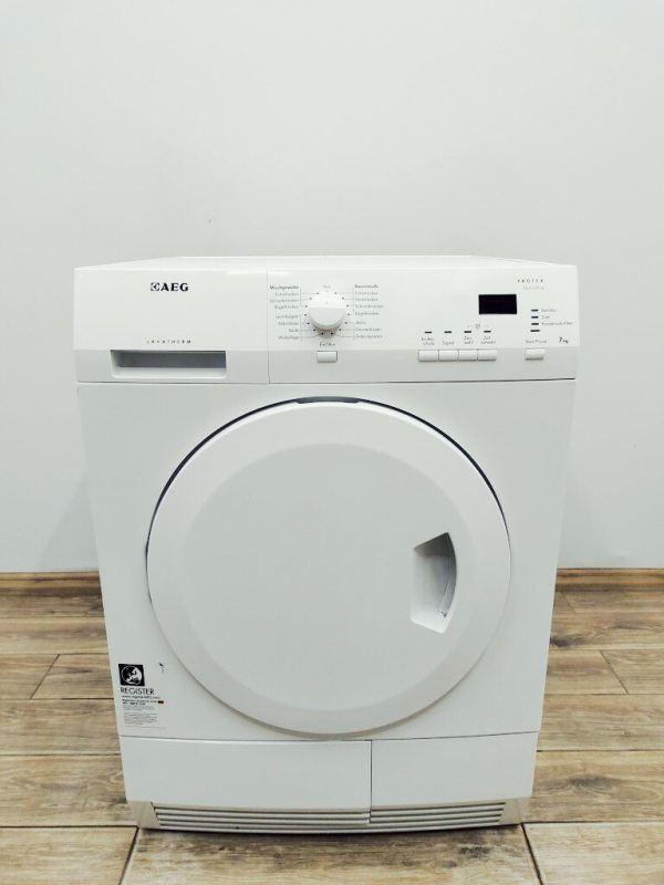 Сушильна машина AEG T65370AH