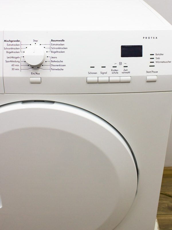 Сушильна машина AEG T65270AC