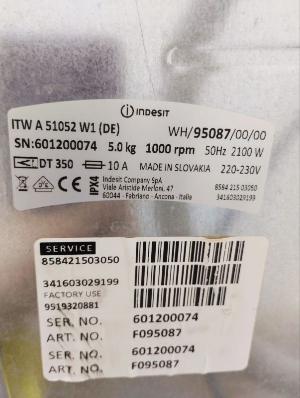 Пральна вертикальна машина Indesit ITV A51052W1 2100W 5кг sn 601200074