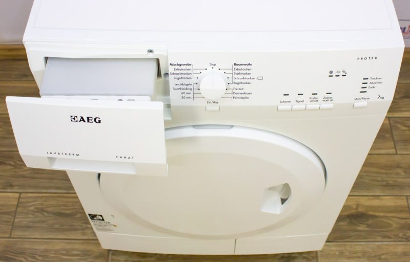 Сушильный автомат AEG T51278AC