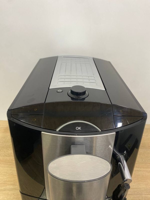 Кавомашина Premium CM5100 1450W sn 07828590