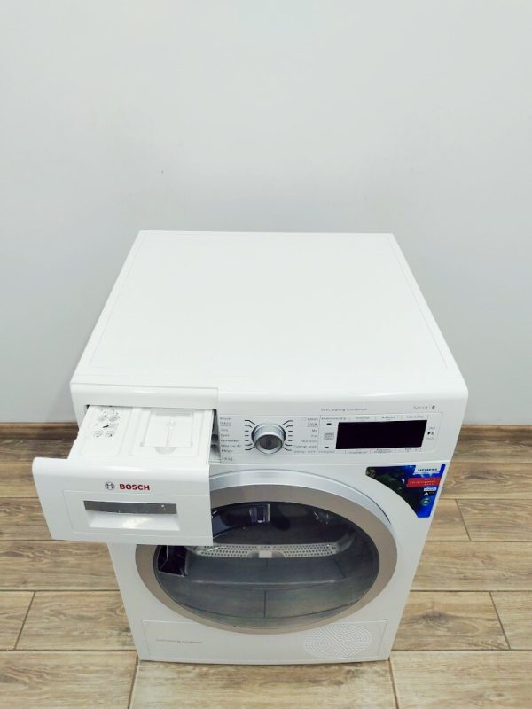 Сушильна машина Bosch Serie8 WTW87562NL 01