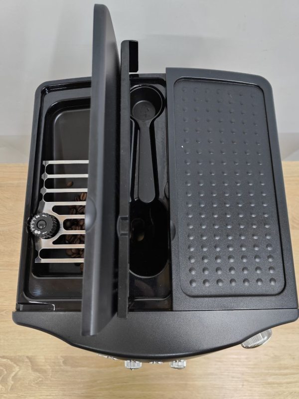 Кавоварка Delonghi Magnifica