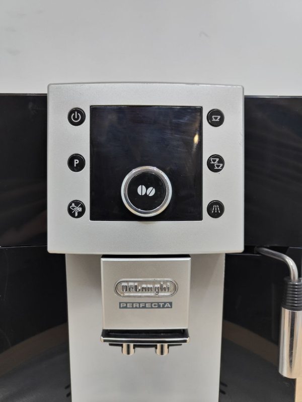 Кавоварка Delonghi Perfecta Панарелло