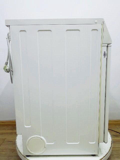 Сушильна машина Miele T665