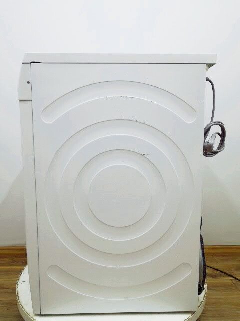 Сушильна машина Siemens IQ700 WT46W562 17