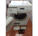 Сушильна машина Miele T8827WP