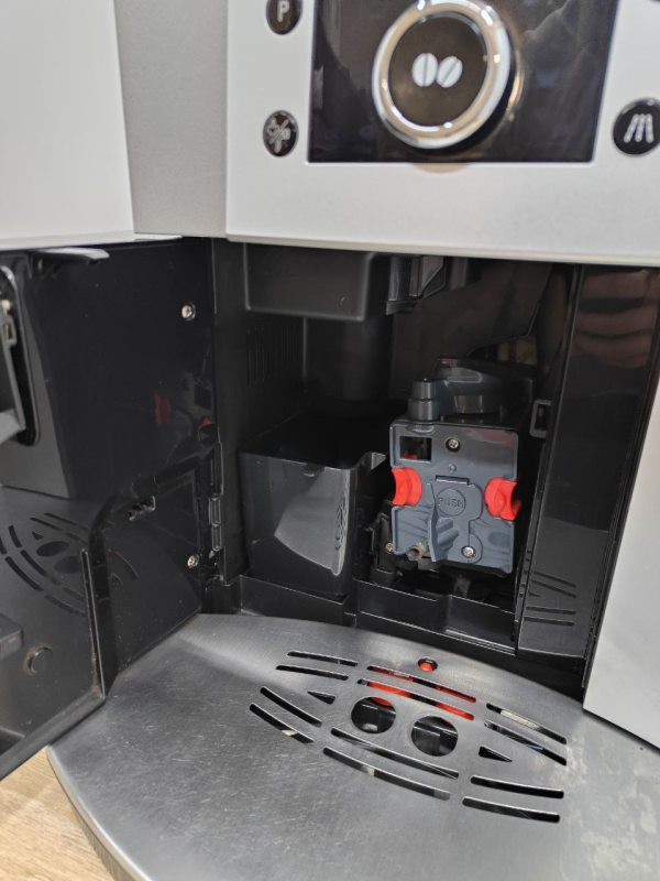 Кавоварка Delonghi Perfecta Панарелло