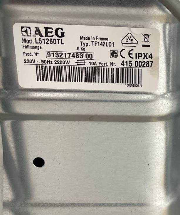 Вертикальна пральна машина AEG Protex L61260TL