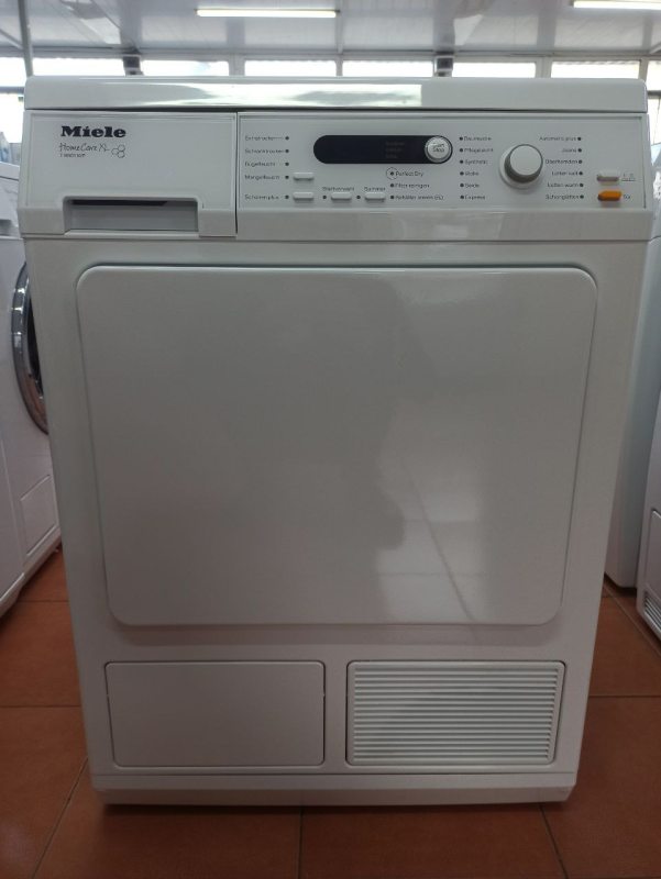 Сушильна машина Miele T8827WP