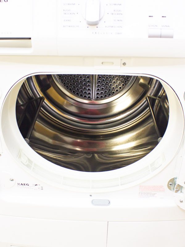 Сушильна машина AEG T55849