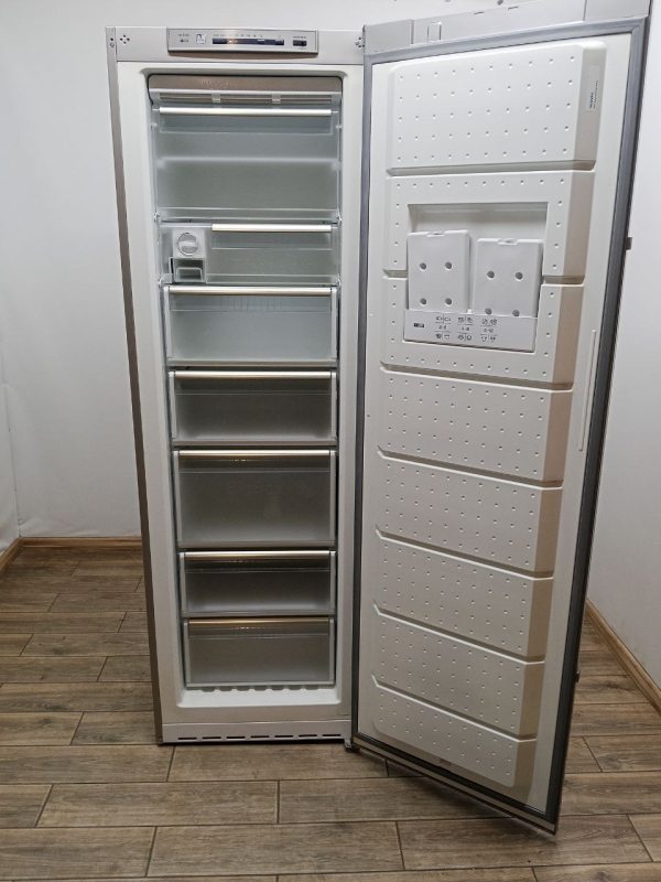 Морозильна камера Siemens GS32NX77 250W 244л sn 00063 n531