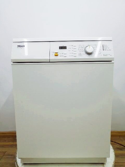 Сушильна машина Miele T665