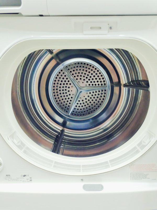 Сушильна машина AEG T56840L