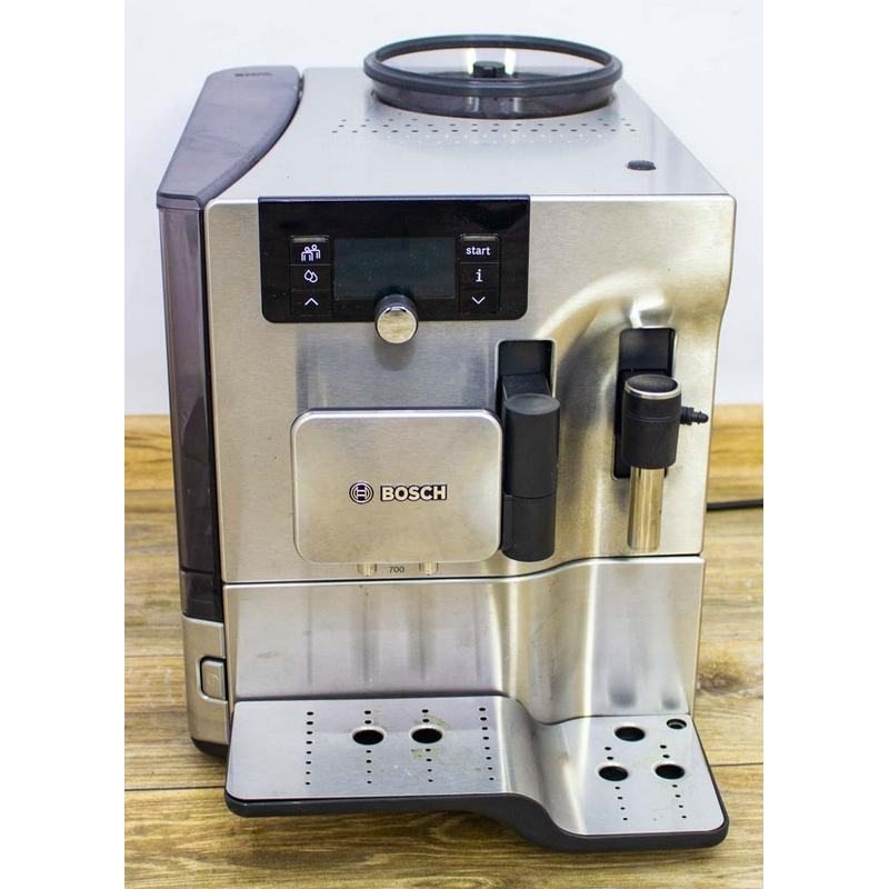 Кофе-машина Bosch TES80751DE