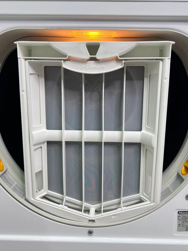 Сушильна машина Miele T 8627 WP