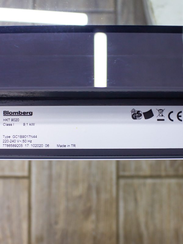 Плита электрическая Blomberg HKT 9020