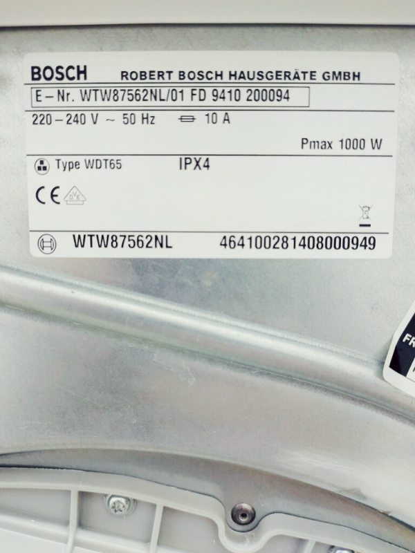 Сушильна машина Bosch Serie8 WTW87562NL 01