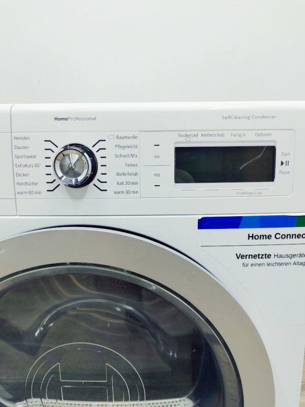 Сушильна машина Bosch HomeProfessional WTY87701 01