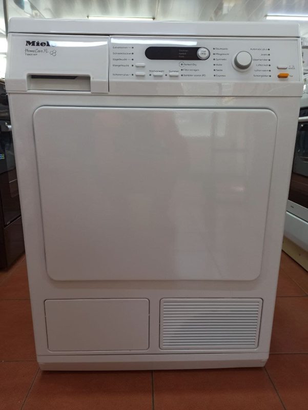 Сушильна машина Miele T8827WP