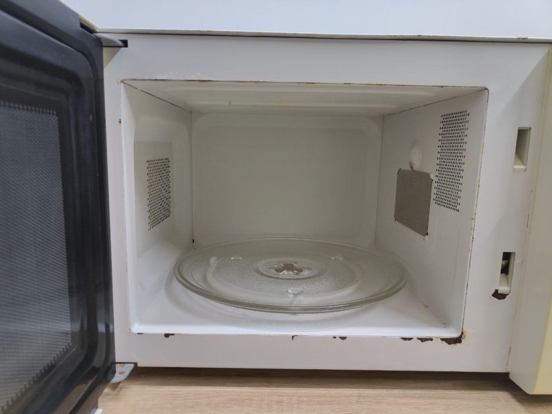 Мікрохвильова піч AFK MW 17