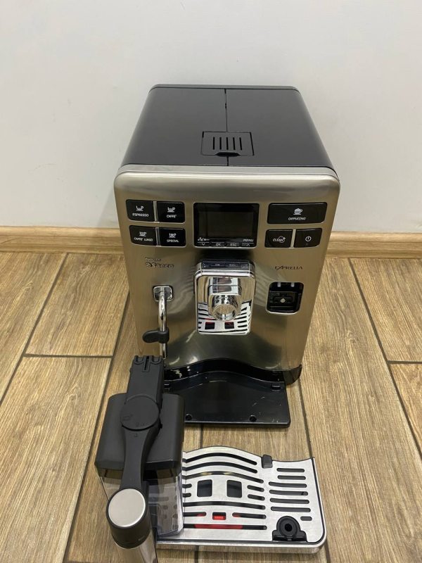 Кавомашина Saeco Exprelia