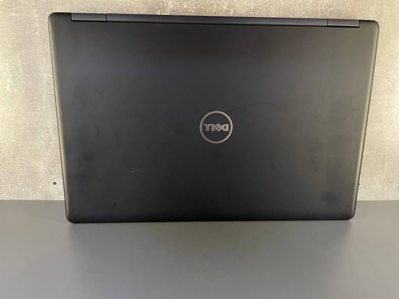 Ноутбук Dell Latitude 5580 15.6 FHD бат 2:15