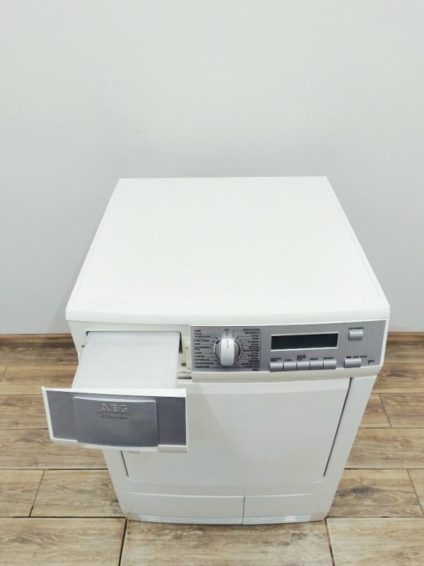 Сушильна машина AEG T59880