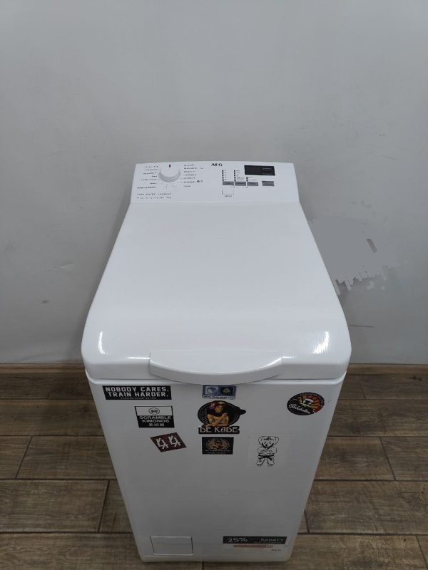 Пральна машина вертикальная AEG 6000Series L6TB40260 2200W  6кг sn 01000154
