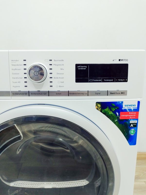 Сушильна машина Siemens IQ700 WT47W5E1 01
