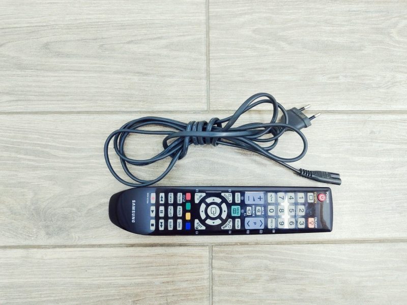 Телевізор 37 Samsung UE37D5720RS Full HD