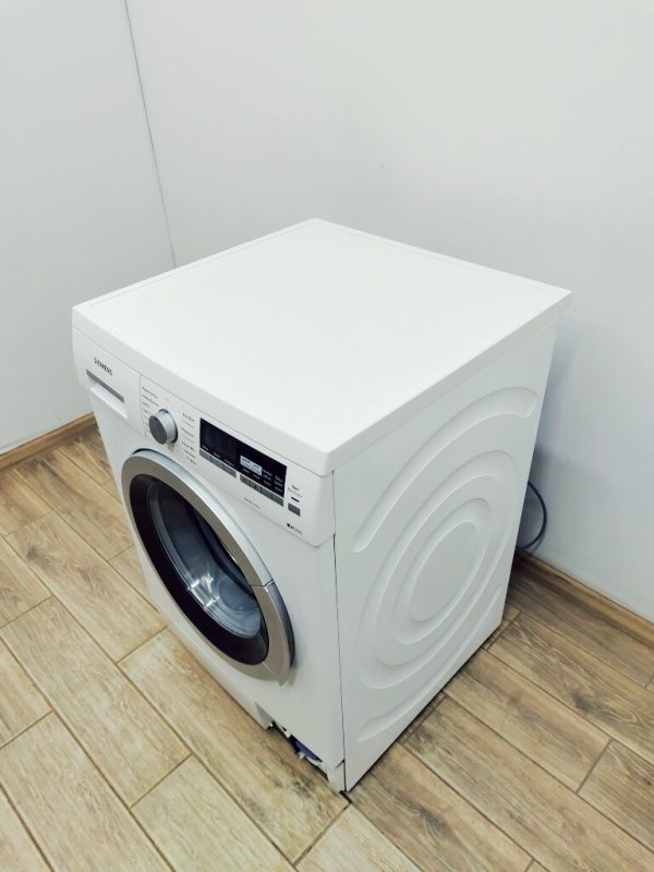 Пральна машина Siemens IQ700 WM16S443 07