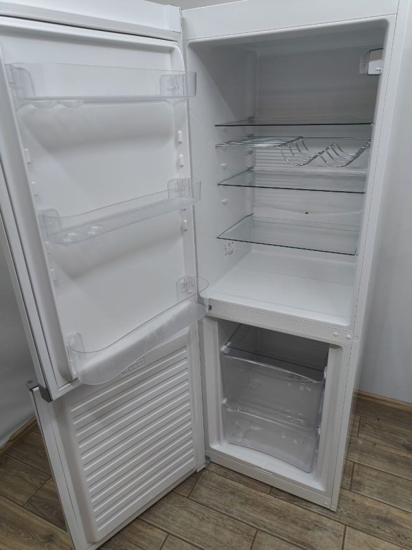 Холодильник двокамерний ElectroHelios KF34215 198W 198+110л sn 51220014 n482