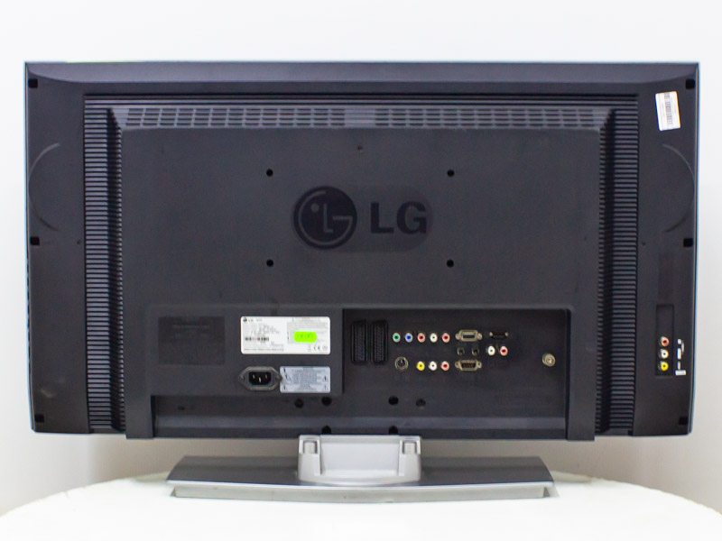 Телевізор 26 LG 26LC3R LCD