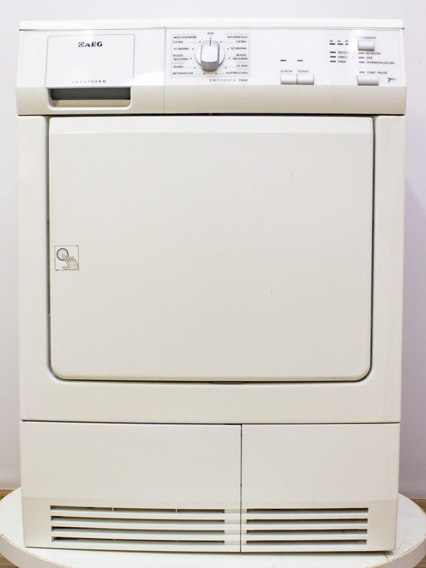 Сушильний автомат AEG T55849