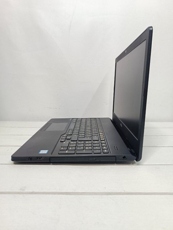 Ноутбук LIFEBOOK A557 15.6 FHD IPS бат 1:15