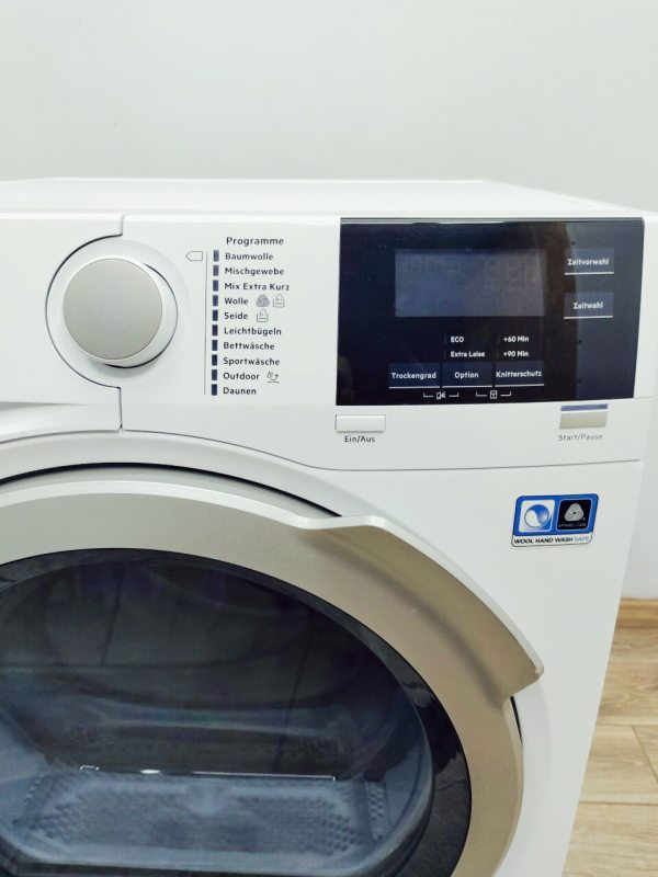 Сушильна машина AEG 8000 Series T8DB68EX