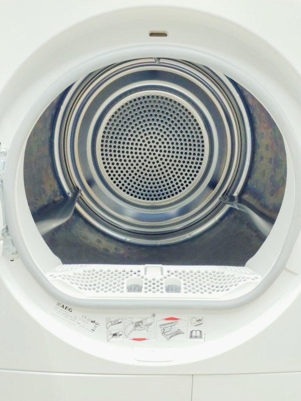 Сушильна машина AEG T55770IH4