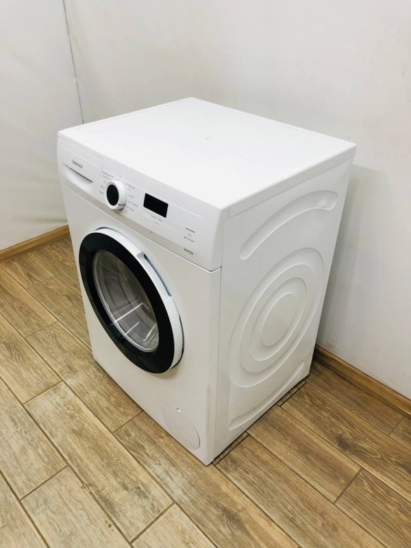 Пральна машина Constructa Energy CWF14J01 08