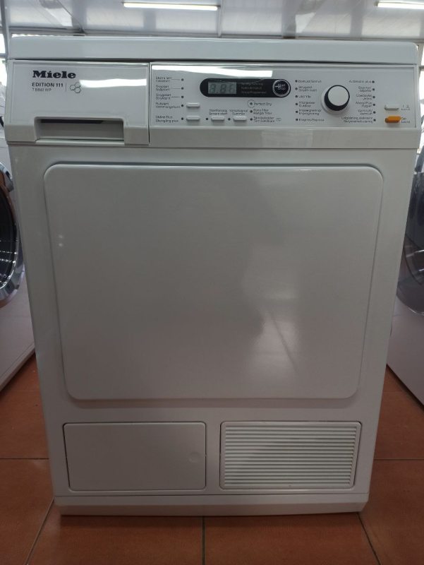 Сушильна машина Miele T8164WP