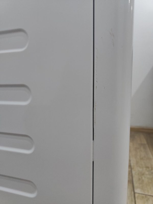 Пральна машина вертикальная AEG 6000Series L6TB40260 2200W  6кг sn 01000154