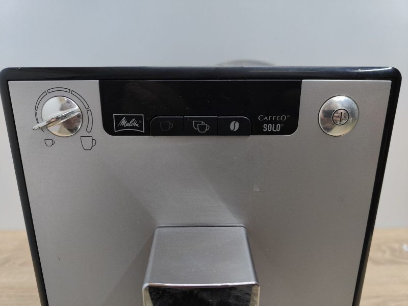 Кавомашина Melitta Caffeo Solo