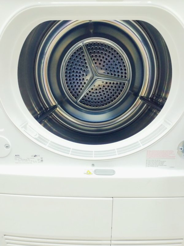 Сушильна машина AEG T59880