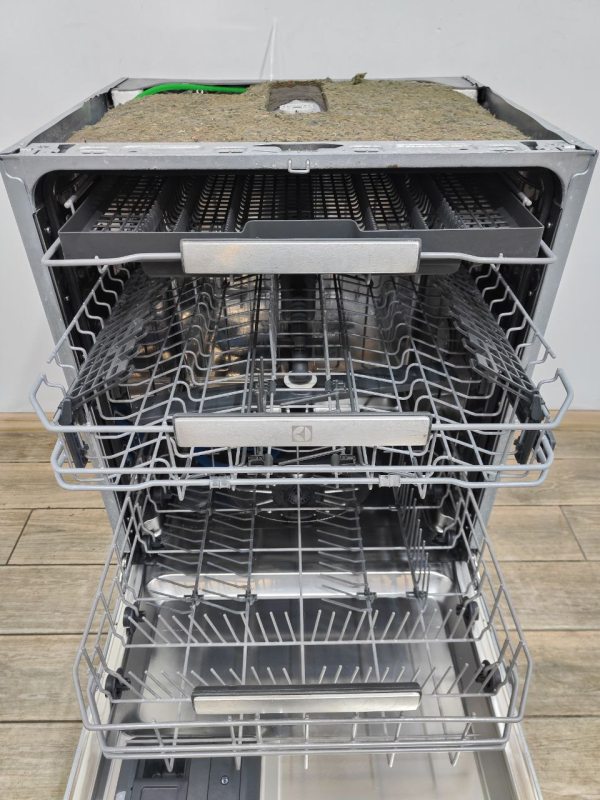 Посудомийна машина Electrolux ESL8610RA 2200W 14ком sn 4392015 n577