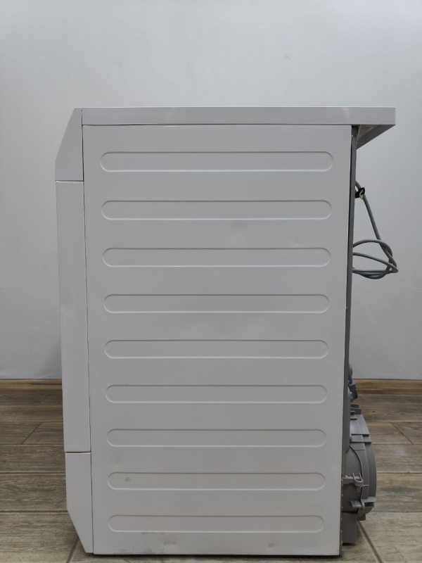 Сушильна машина AEG Lavatherm Protex Plus T7768VIH 1000W 8кг sn 63702563