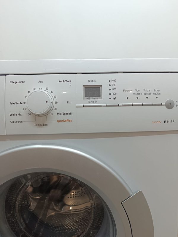 Пральна машина Siemens WM14E3R0 07