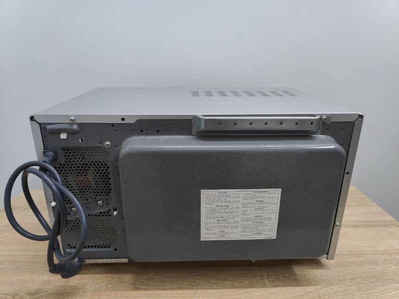 Мікрохвильова піч Panasonic NNGD469M 1000W sn 5CN1090312